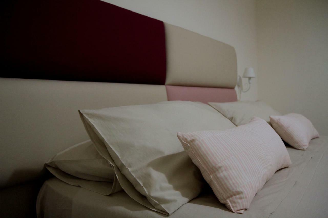 Giulia'S House Apartments 圣安东尼阿巴特 外观 照片