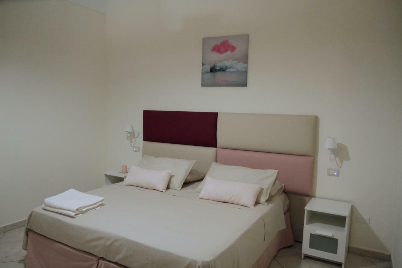 Giulia'S House Apartments 圣安东尼阿巴特 外观 照片